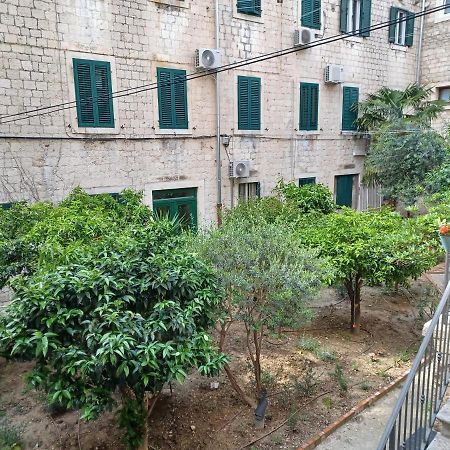ספליט Jr Luxury Guesthouse2 מראה חיצוני תמונה