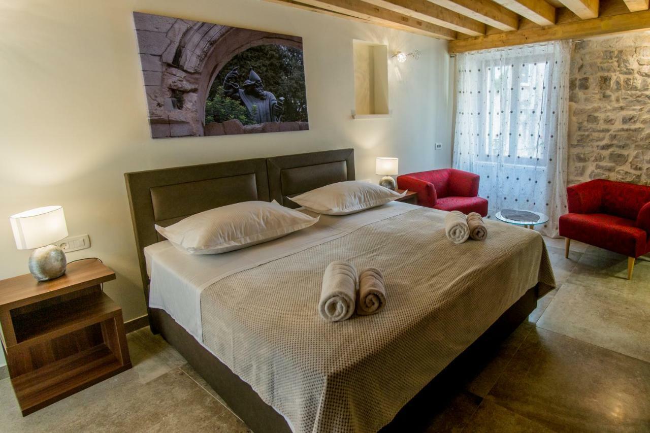 ספליט Jr Luxury Guesthouse2 מראה חיצוני תמונה